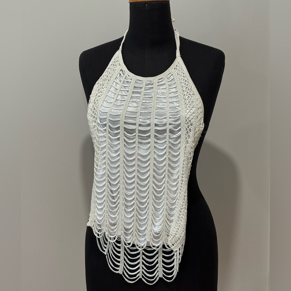 Le Chateau Ivory Rayon Top